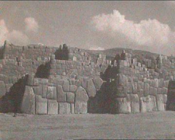 Sacsayhuaman