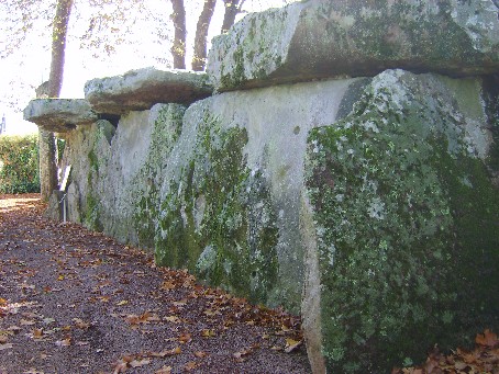 Bagneux dolmen (ancient-wisdom.com)